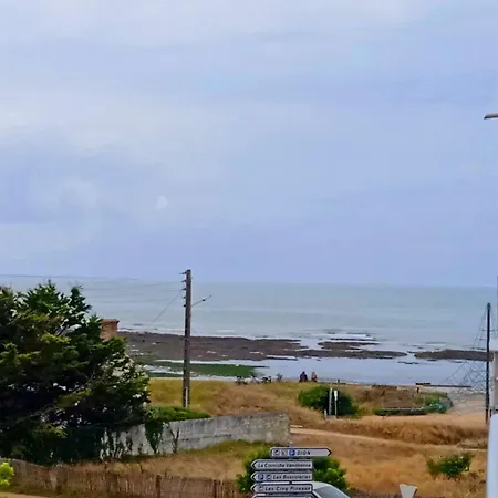 Les Pieds Dans L'eau - Hilaire De Riez Daire *